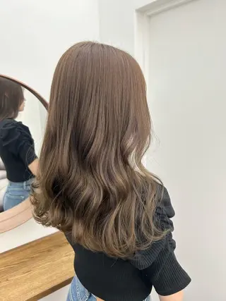 セミロング 艶髪カラー×髪質改善 🎀中島鈴菜のヘアスタイル