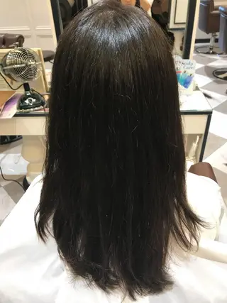 セミロング カラー 粟田 めぐみのヘアスタイル