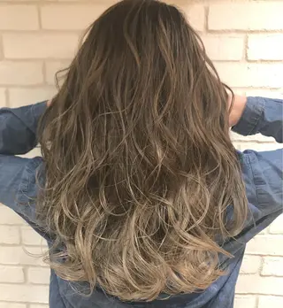 カラー HIRO. ★のヘアスタイル