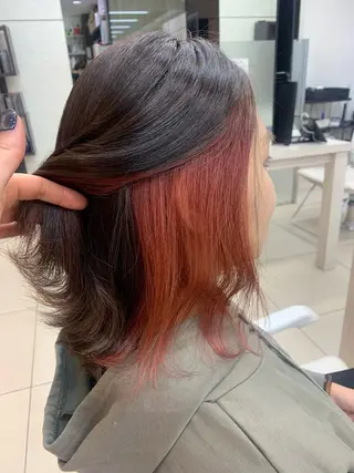 ミディアム カラー ✂︎レディース のメンズカット屋さんのヘアスタイル