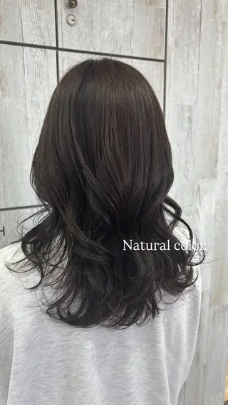 セミロング カラー 髙杉 舞羽のヘアスタイル