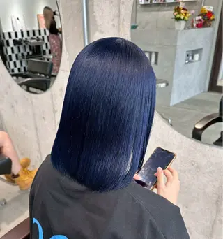 ミディアム カラー フジマ ハルナのヘアスタイル