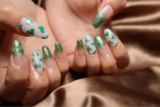 ネイル NAILSALON RandU...のネイルデザイン