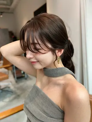 セミロング ヘアアレンジ 奥田 蓮のヘアスタイル