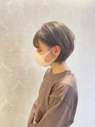 ショート カラー デザインカラー✨新倉 佑奈のヘアスタイル