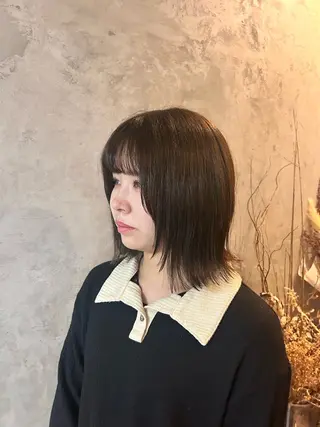 ミディアム 濵﨑 理奈のヘアスタイル