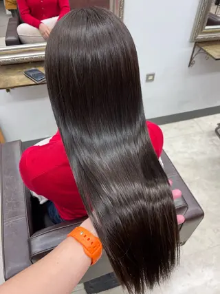 ロング カラー 産休の為お休みです! 小島凜のヘアスタイル