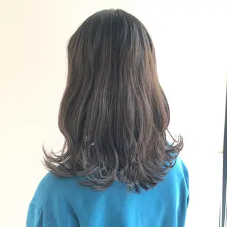 ロング カラー [YUCCA] Junaのヘアスタイル