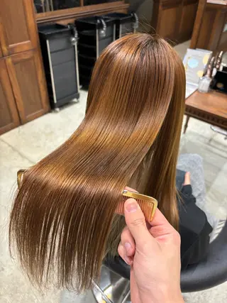 ロング 美髪矯正×レイヤー 松田空優哉のヘアスタイル