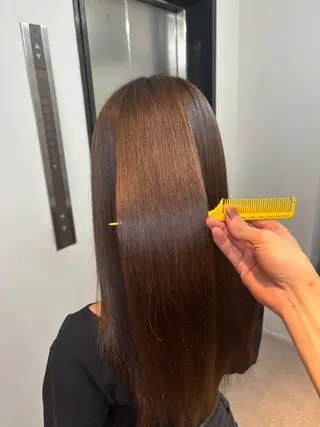 ロング 佐々木 輝人のヘアスタイル