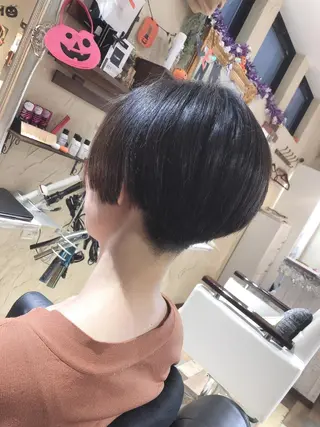 ショート 🌈20年目突入🎉 山口のヘアスタイル