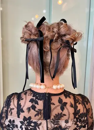 ロング カラー ヘアアレンジ 派手髪デザインカラー ヒロカのヘアスタイル