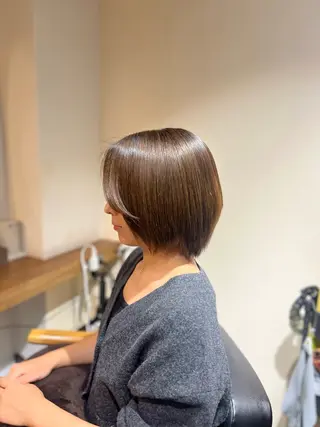 ショート 塩川ももこ/ 自然な縮毛矯正のヘアスタイル