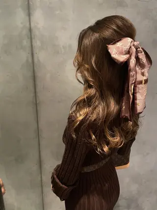 ロング カラー ヘアアレンジ HINA🎀韓国ヘア エクステ/小顔カットのヘアスタイル
