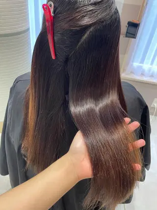 ロング 髪質改善お任せ ください♪ひとみのヘアスタイル