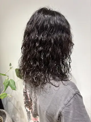 セミロング パーマ 山中 あるのヘアスタイル