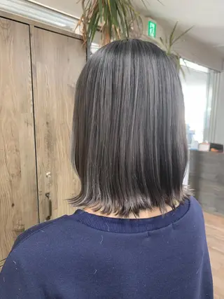 カラー 🌷かわばた めい🌷のヘアスタイル