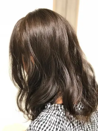 ミディアム カラー 似合う髪型が 分からない方へのヘアスタイル