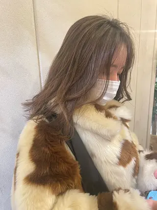ミディアム カラー 狩野 羅夢のヘアスタイル