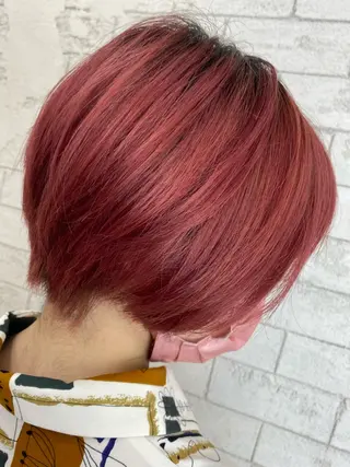 ショート カラー 🦋YUI 髪質改善 ブリーチ　着付け🦋のヘアスタイル