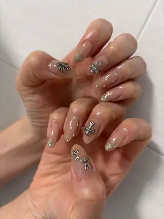 ネイル 12nail所属・大塚 彩沙のネイルデザイン
