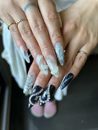 ネイル ✴︎ Delightのネイルデザイン