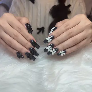 ネイル D-BEAUTY Nailsalonのネイルデザイン