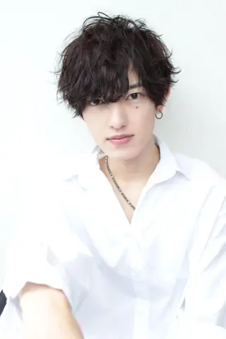 ミディアム メンズ 【メンズ縮毛矯正】 田中秀斗のヘアスタイル