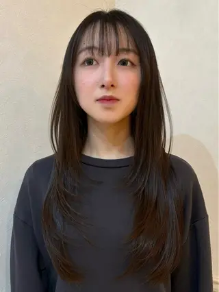 ロング 透明感カラー / 岩崎 玲花のヘアスタイル