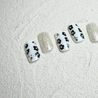 ネイル 出村谷 海月のネイルデザイン