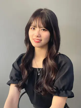 ロング 川面 夕華のヘアスタイル