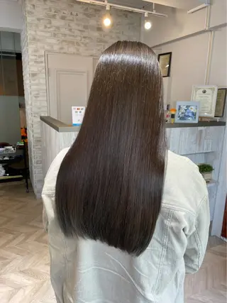 ロング カラー she2.新宿 Shotoのヘアスタイル