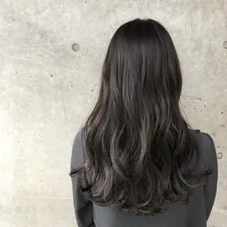 ロング カラー 暗髪とオリーブ🌿 渡辺拓人のヘアスタイル