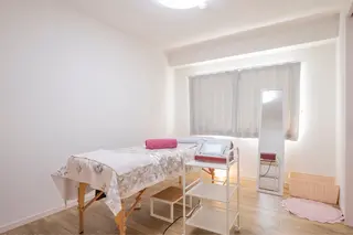 バスト専門店　髙橋 優紀のエステ・リラクイメージ