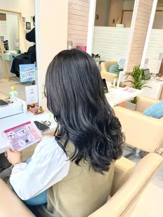 ロング カラー 💫小顔カット TAROのヘアスタイル