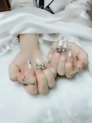 ネイル Amina nail salonのネイルデザイン
