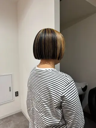 ショート カラー 大人な抜け感レイヤー remi🖤のヘアスタイル