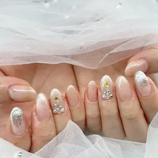 ネイル VIERU YURIのネイルデザイン