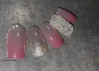 ネイル Spiky とうげ ふうかのネイルデザイン