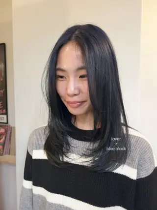 ミディアム Kii/fiika/ 天神今泉🍊neneのヘアスタイル