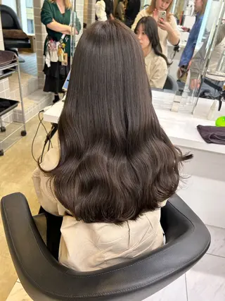 カラー 透明感ベージュ🤎 ナチュラルレイヤーのヘアスタイル
