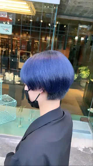 ショート カラー ヘアアレンジ 🩶【推しハイトーン 】yuzu🩶のヘアスタイル