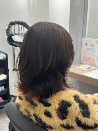 ミディアム カラー はる 「モデル募集中」のヘアスタイル