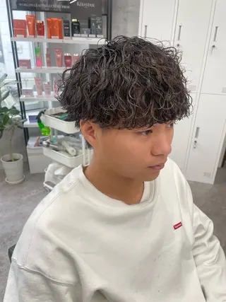 パーマ メンズ limit🦄店長 髪質改善KOUHEIのヘアスタイル
