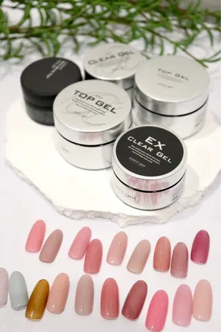 ネイル CONTRAIL 江森💅🏻🫧のネイルデザイン