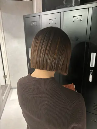 ショート _WHITE / KENTOのヘアスタイル