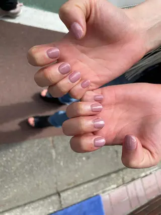 ネイル はばすみれ🎀ﾈｲﾙ 光ﾌｪｲｼｬﾙ ﾍｱのネイルデザイン