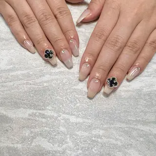ネイル NAIL303 🛼 SHIORIのネイルデザイン