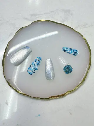 ネイル Queeens nailのネイルデザイン