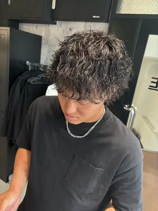 パーマ メンズ _WHITE / KENTOのヘアスタイル